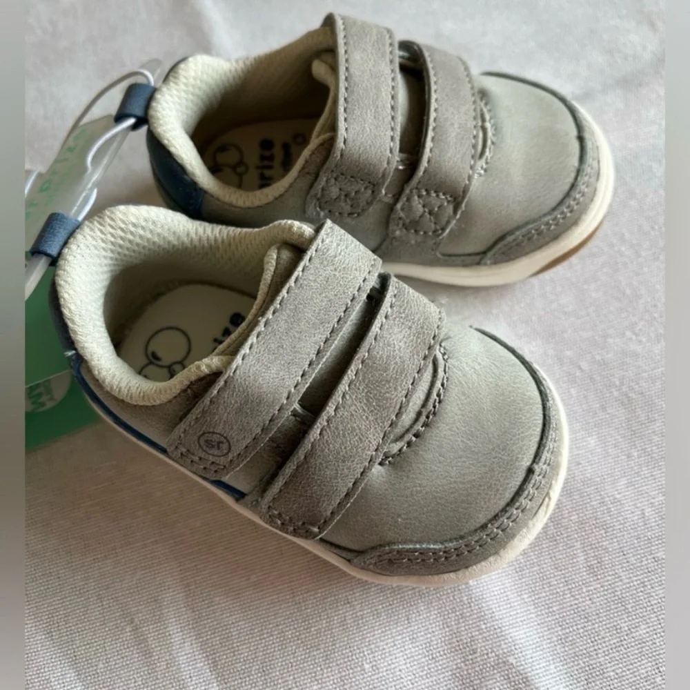 Stride Rite Surprize Baby Boys Velcro Memory Foam Sneakers 3C